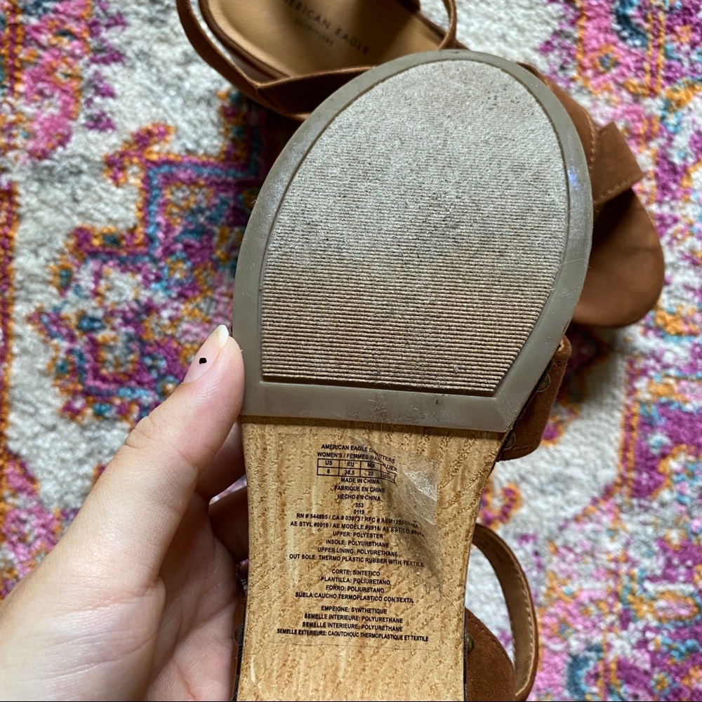AMERICAN EAGLE • platform heels - Picture 7 of 7
